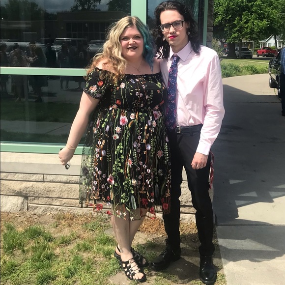 Meet your Posher, Kelsey - Picture 8 of 16